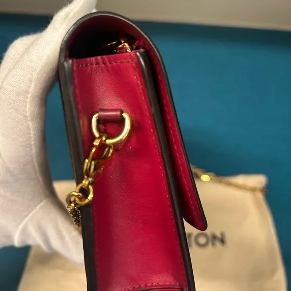 Louis Vuitton Felicie Pochette Monogram Design bag with LV chain strap - Picture 5 of 12